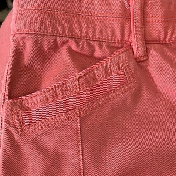 INTRO. Love the Fit Size 10 Comfort Waist Cropped Pants - Picture 4 of 5